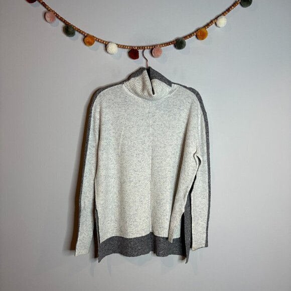 Athleta Transit Colorblock Turtleneck Sweater Merino Wool Blend Pullover - Picture 2 of 6